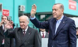 Devlet Bahçeli'den Cumhurbaşkanı Erdoğan'a: Türk milletini yalnız bırakamazsın, ayrılamazsın