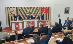Özcan Ulupınar, ilk belediye meclis toplantısını yaptı