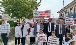 Hastane bahçesinde ücretsiz sağlık taraması yaptılar