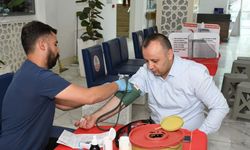 Belediye Başkanı ve personelinden kan bağışı