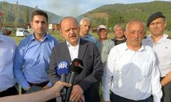 Köyde çıkan yangında 12 ev kullanılamaz hale geldi