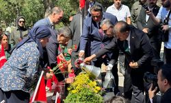 Bakan Yusuf Tekin, şehit Aybüke öğretmeni anma programına katıldı