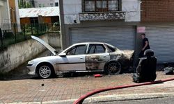 Kaynak yapılan otomobil kül oldu