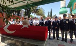 Kıbrıs gazileri törenle sonsuzluğa uğurlandı