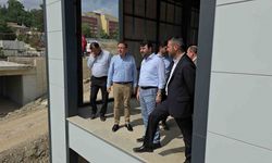 Milletvekilleri ve belediye başkanı millet bahçesinde çalışmaları inceledi