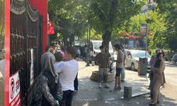 Öğrenciler salonda, veliler kapıda sınav heyecanı yaşadı
