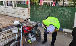 Şüpheli motosiklet trafik polislerinin dikkatini çekti