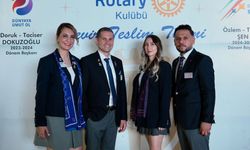 Rotary Kulübü'nde devir teslim: Yeni Başkan Özlem Şen oldu