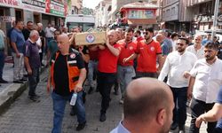 Arkadaşının ölümünden etkilenip arama-kurtarma gönüllüsü olmuştu; 188 hayat kurtardı, kalbine yenildi