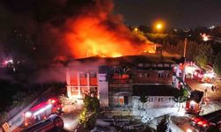 Fabrika yangını havadan görüntülendi