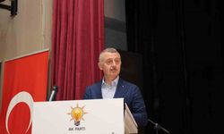 Yeterince akıllanmamış olacak ki hala konuşuyor