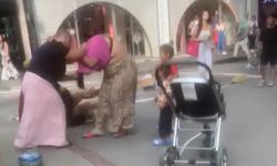 Kadınlar saç baş birbirine girdi: O anlar kamerada