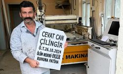 Düğüne mezar taşı getirip, helallik aldılar