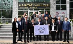 İlahiyat Fakültesine, Erişilebilirlik Belgesi