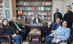 CHP'den gazetecilere destek: Her zaman yanındayız