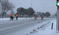 Kar ve buzlanma nedeniyle kapanan tren rayları temizlendi