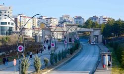 Üniversitede 7 program daha "Türkiye Yeterlilikler Çerçevesi" logosu aldı