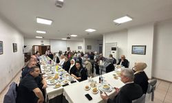 Emekli emniyet teşkilatı iftar programında bir araya geldi