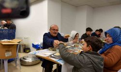 Belediye Başkanı, ilk orucunu vatandaşlarla açtı