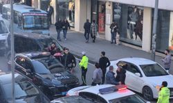 Gazipaşa Caddesi'nde şok gözaltı!