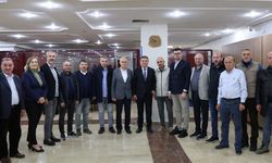 Tahsin Erdem, meclis üyeleri ve muhtarlarla iftarda buluştu