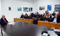 Yine kutuplaşmalar olursa, olan revizyon bekleyen halka olur