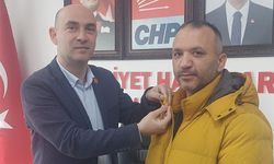 AK Parti'den istifa etti, CHP'ye üye oldu