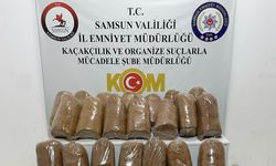 Durdurulan araçta 240 kilo kaçak tütün ele geçirildi