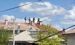 3 katlı evde çıkan baca yangını söndürüldü