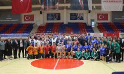 İşitme Engelliler Türkiye Voleybol Şampiyonası sona erdi