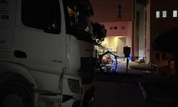 Tır, hastane otoparkına daldı: Sürücü alkollü çıktı, araçta ise narkotik madde bulundu
