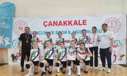 Voleybolcu kızlar tarih yazdı