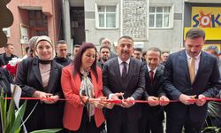 Ala Eczanesi, hizmete açıldı