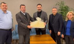 Özcan Ulupınar'dan Mustafa Çağlayan'a 67 kat beyaz baklava