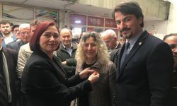 CHP'de coşkulu tören: 53 kişi partiye üye oldu