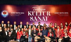 60 kişilik dev koro: Kentte müzik şöleni