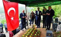 Bakan Abdulkadir Uraloğlu’ndan şehit ailesine ziyaret