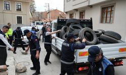 Belediyeden kaldırım işgaline önlem
