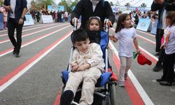 ‘Çocuk Maratonu ve Festivali’nden renkli görüntüler