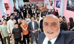 Öğrencilerden Belediye Başkanına sevgi seli