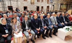 ‘Modern Türk Edebiyatının Değerleri Sempozyumu’ başladı