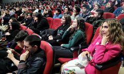 Özdemir Bayraktar anısına münazara finali