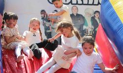 4-6 yaş Kur’an Kursu öğrencilerine şenlik gibi mezuniyet