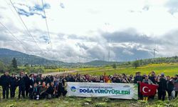 Doğa tutkunları Karagöl’ün eşsiz manzarasını adım adım keşfetti