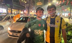 Fenerbahçe forması ile Galatasaray’ın şampiyonluğunu kutladı
