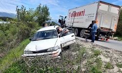 Kamyona çarpmamak için manevra yaptı: Faciadan dönüldü