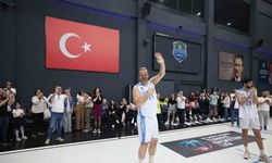 Oğuz Savaş, kariyerini belediye formasıyla noktaladı