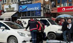 Otomobil ile motosiklet çarpıştı: 1 yaralı