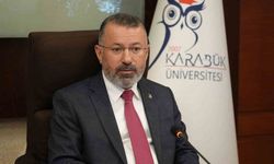 Rektör Fatih Kırışık: "Yapay zekâda küçük düşünme lüksümüz yok"