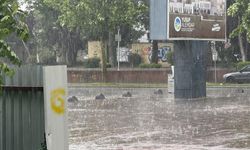 Sağanak, dolu ve fırtına aynı anda etkili oldu